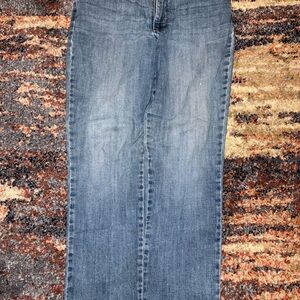 Lee Women’s Straight Fit High Rise Relaxed Fit Blue Jeans - Size 14